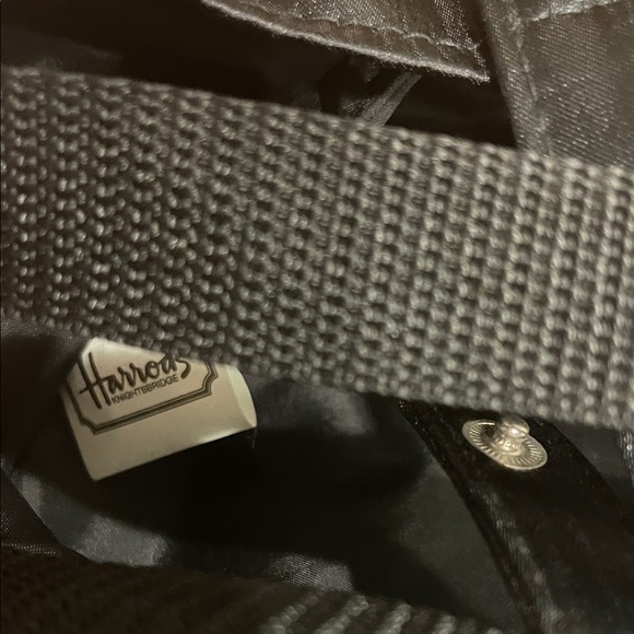 Harrods Elegant Black Shopper - Picture 4 of 7